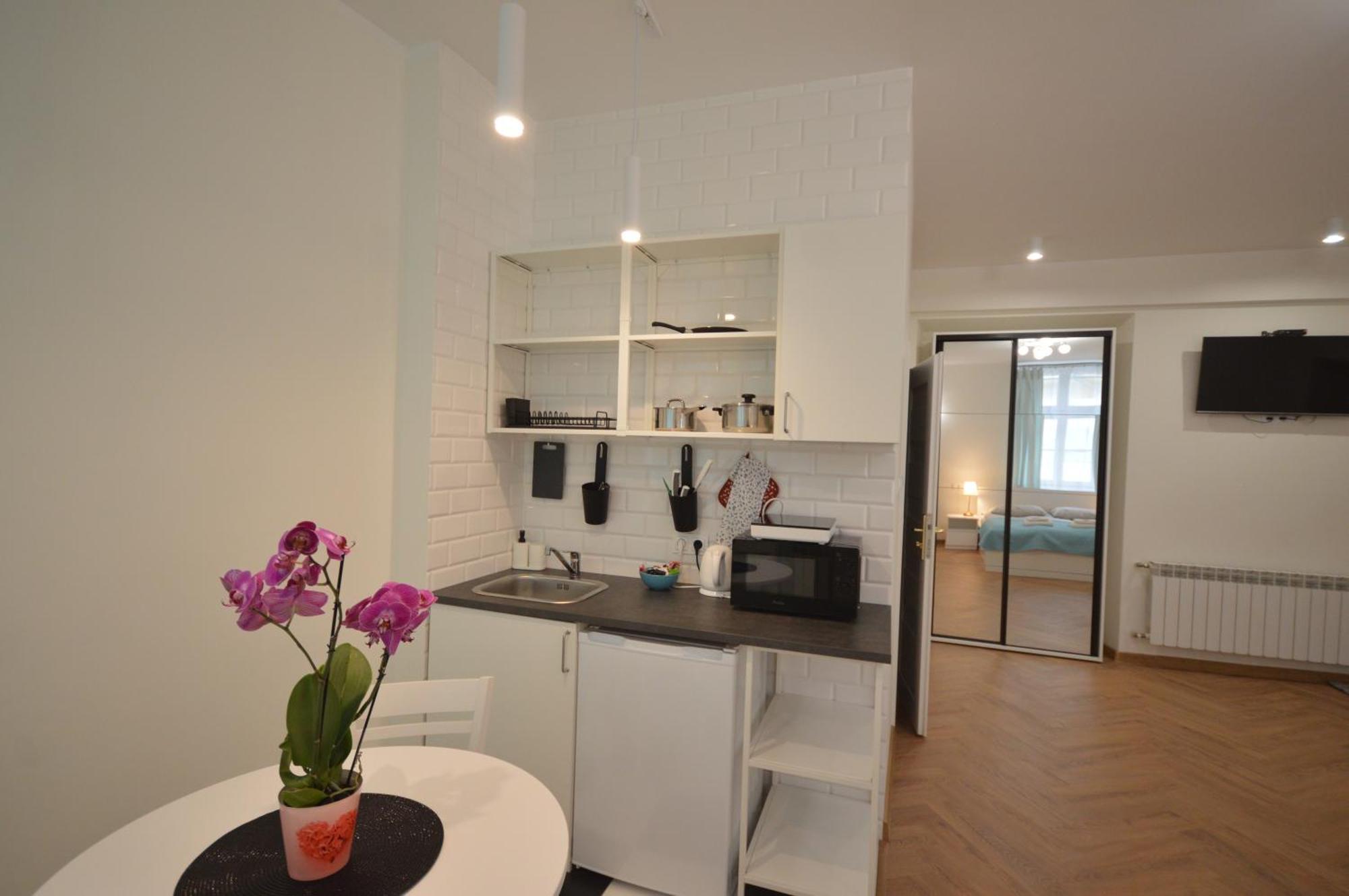 Royal Castle Apartments Краков Экстерьер фото